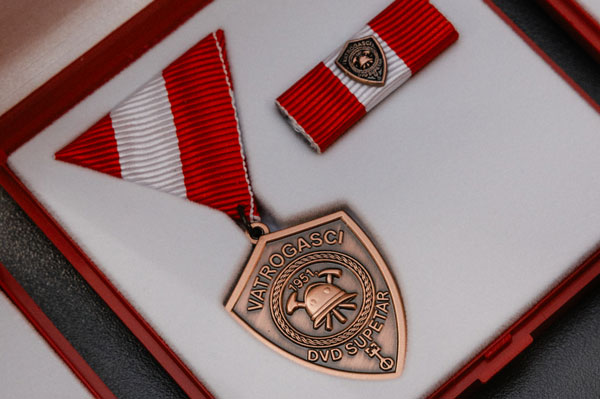 75 GODINA DVD SUPETAR