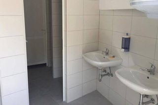 JAVNI WC U ŠKRIPU